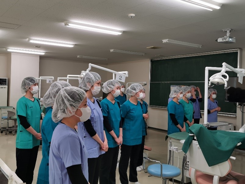 歯科衛生士実習用　白衣上下　ラコステ ☆歯科衛生士科☆『初めての白衣実習＆手洗い実習』｜北海道・札医技