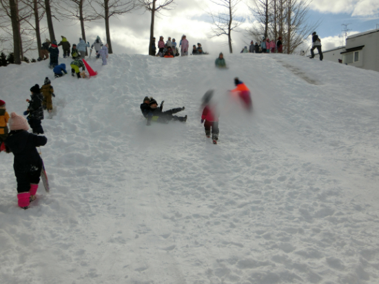 年長　西野昭和公園で雪遊び⛄